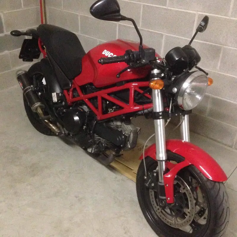 Ducati Monster 695 (2006 - 08)