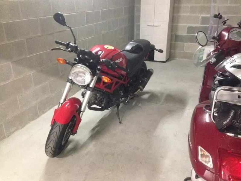 Ducati Monster 695 (2006 - 08) (2)