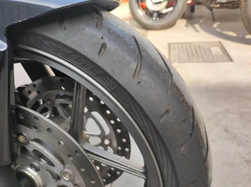Kawasaki Z 750 (2003 - 06) (9)