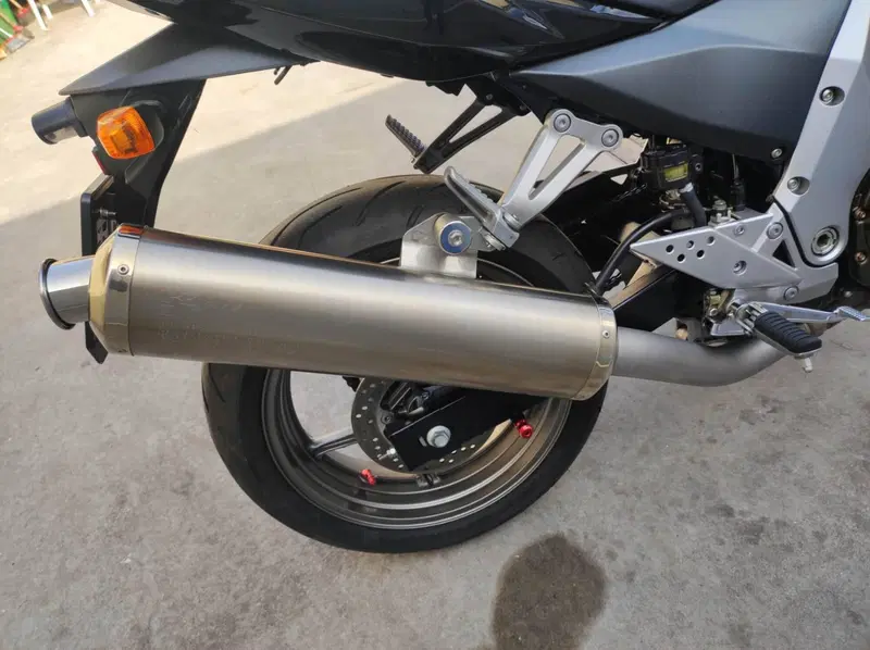 Kawasaki Z 750 (2003 - 06) (10)