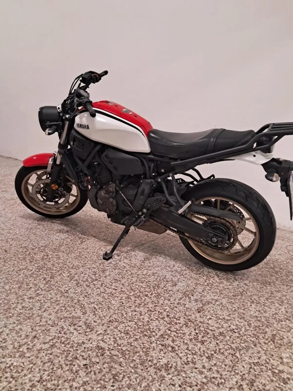 Yamaha XSR 700 (2021) (3)