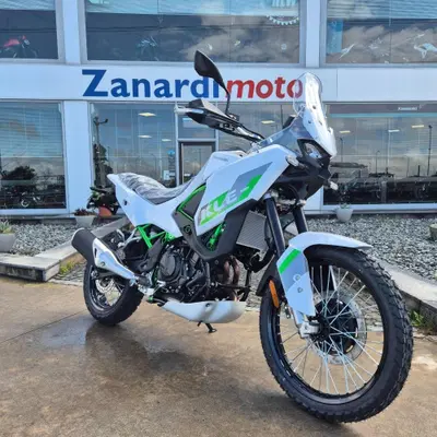 Kawasaki KLE 500 SE (2026) nuova