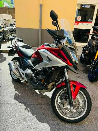 Honda NC 750 X DCT ABS (2018 - 20) usata