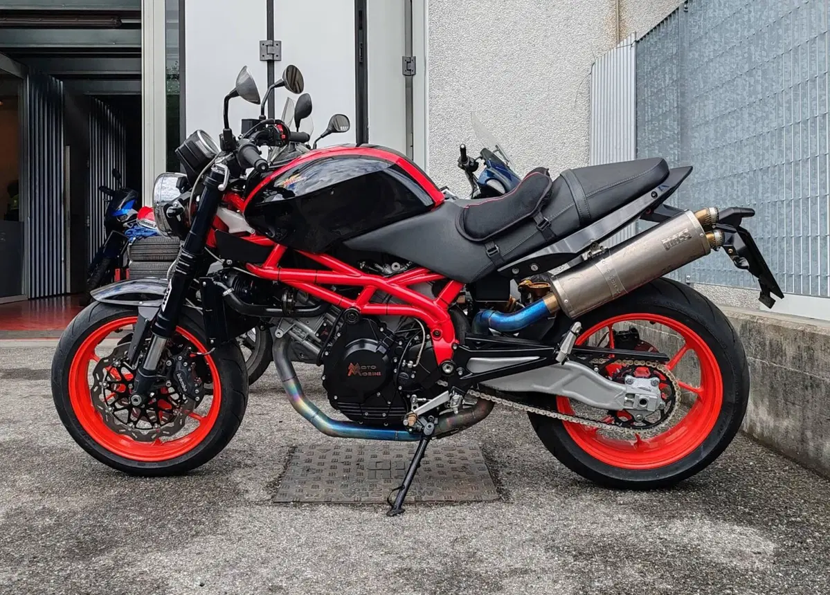 Moto Morini 9 1/2 (2006 - 13)