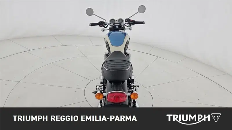 Triumph Bonneville T120 (2026) (14)
