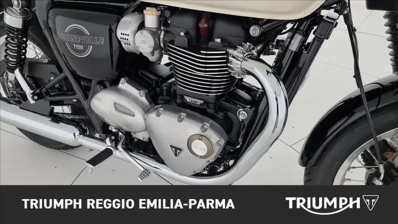 Triumph Bonneville T120 (2026) (19)