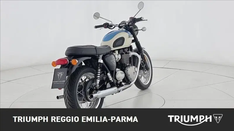 Triumph Bonneville T120 (2026) (8)