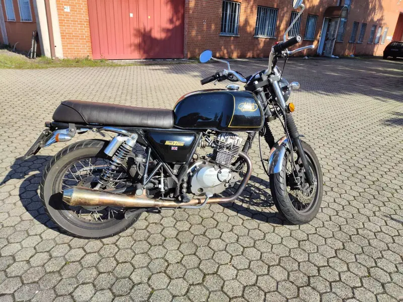 Mash Italia Black Seven 125 (2017 - 20) (2)