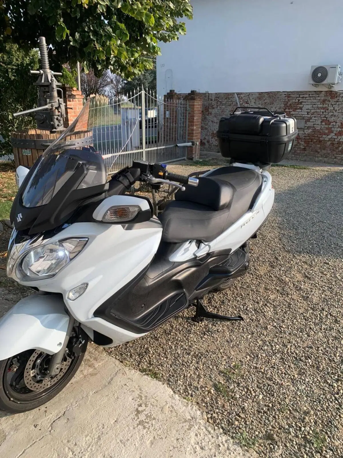 Suzuki Burgman AN 650 Executive (2017 - 20)