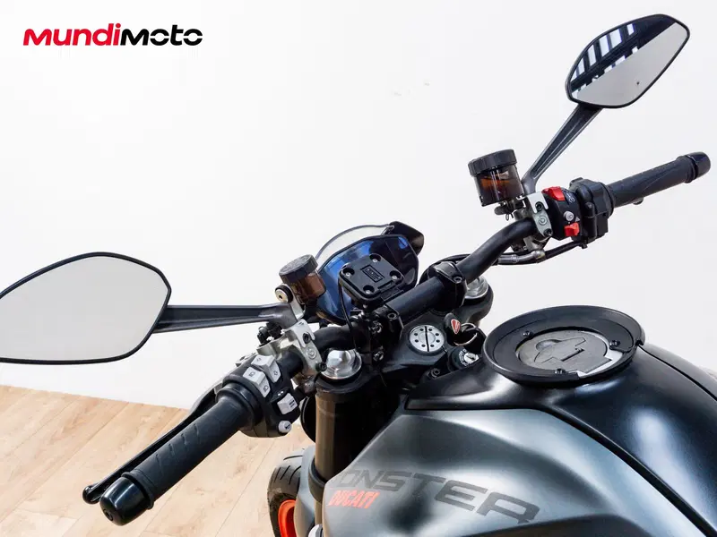Ducati Monster 937 (2021 - 25) (8)