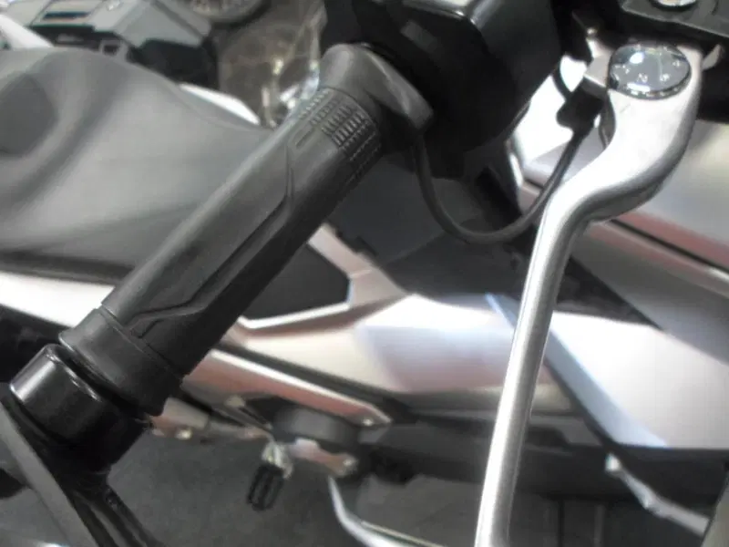 Honda X-ADV 750 DCT Travel (2021 - 24) (12)