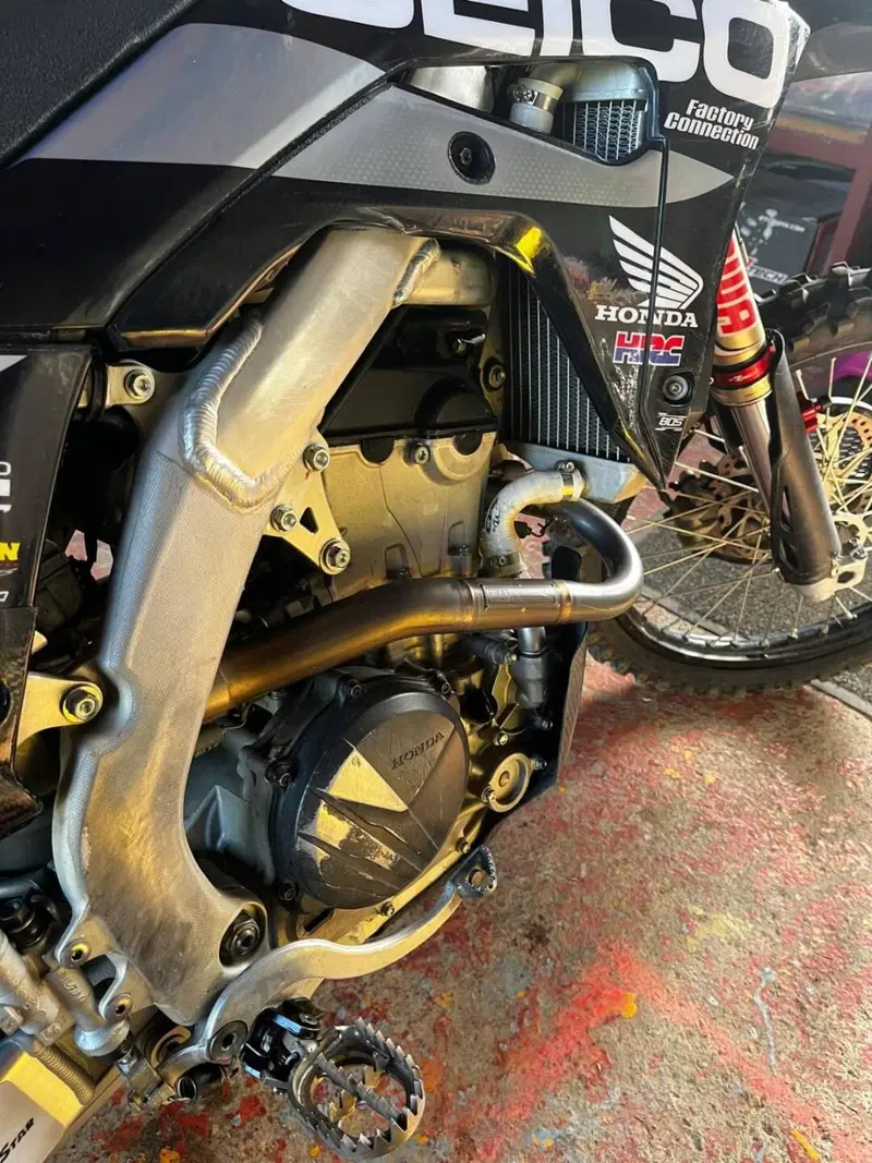Honda CRF 250R (2020) (4)