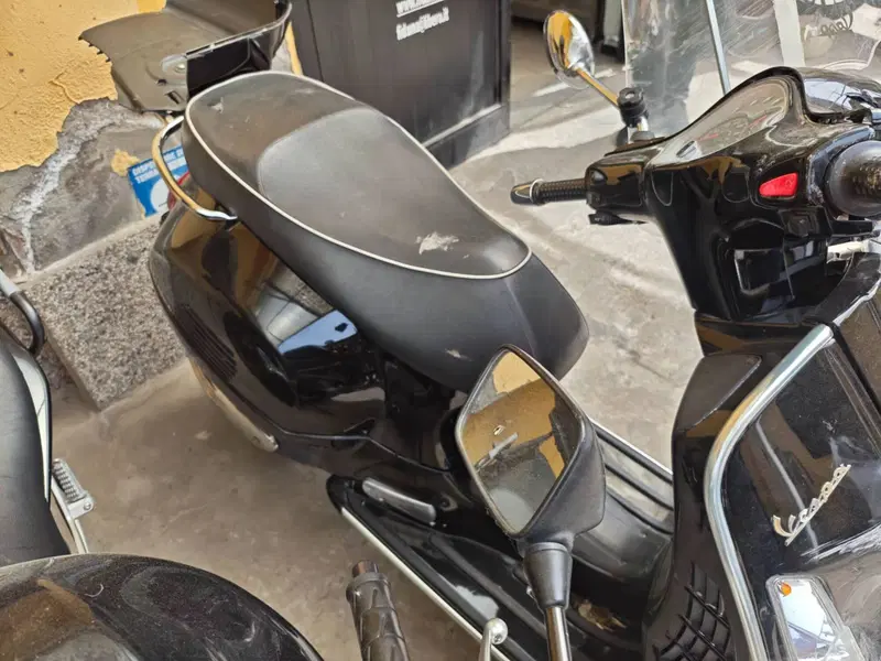 Vespa GTS 300 Super (2008 - 16) (6)
