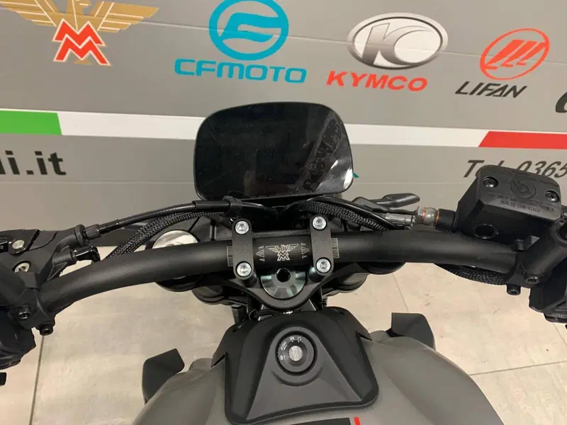 Moto Morini SEIEMMEZZO STR (2022 - 26) (16)