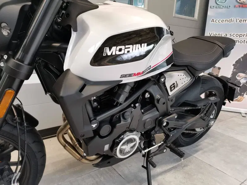 Moto Morini SEIEMMEZZO STR (2022 - 26) (9)