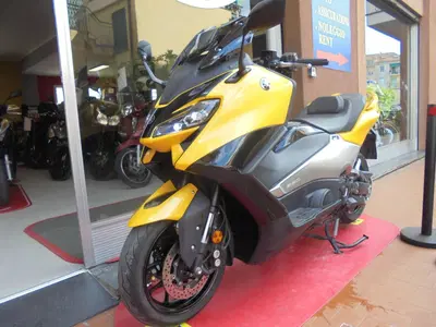 Yamaha T-Max 560 Tech Max (2022 - 24) usata