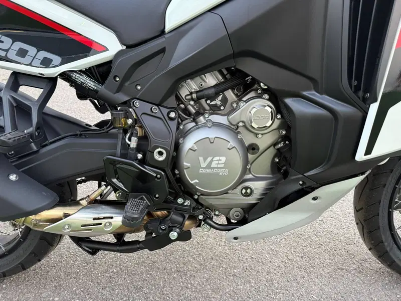 Moto Morini X-Cape 1200 (2026) (8)
