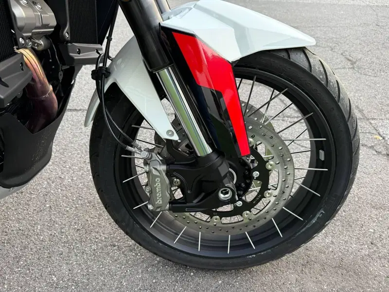 Moto Morini X-Cape 1200 (2026) (16)