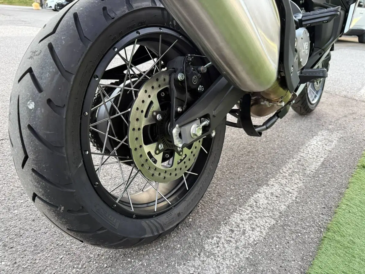 Moto Morini X-Cape 1200 (2026) (18)