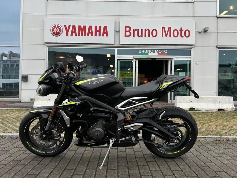 Triumph Street Triple RS (2020 - 22) (2)