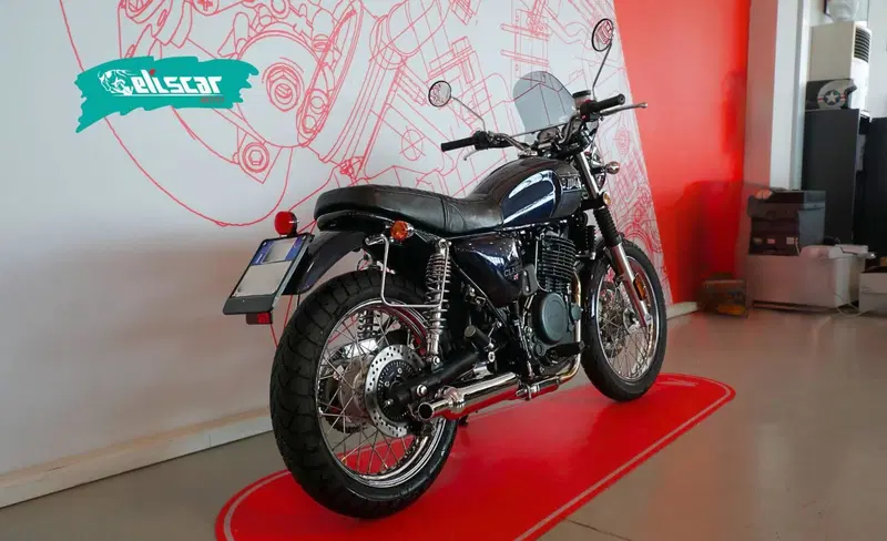 Mash Italia Six Hundred 650 (2021 - 25) (5)
