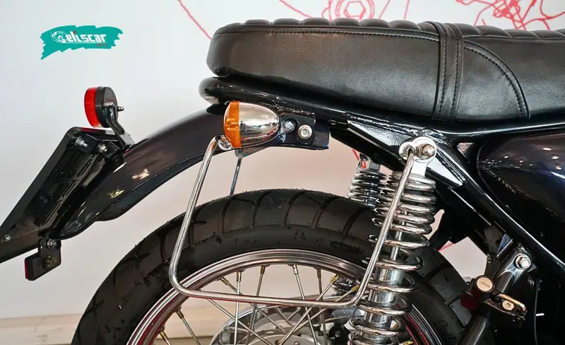 Mash Italia Six Hundred 650 (2021 - 25) (9)