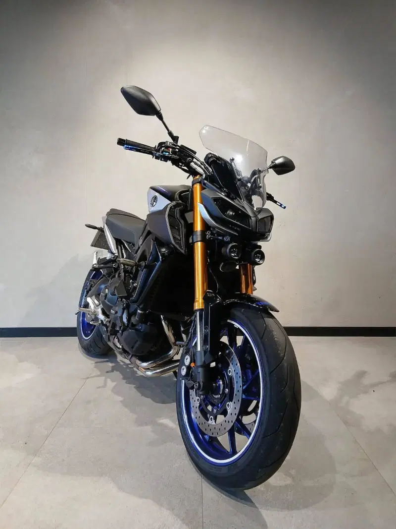 Yamaha MT-09 SP (2018 - 20) (2)