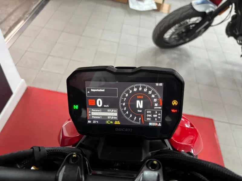 Ducati Streetfighter V4 S (2023 - 24) (10)