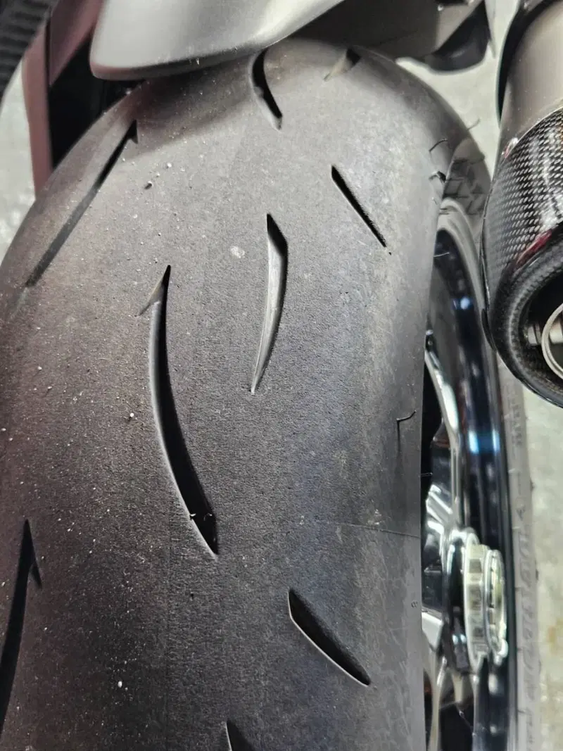 Ducati Monster 1200 S (2014 - 16) (4)