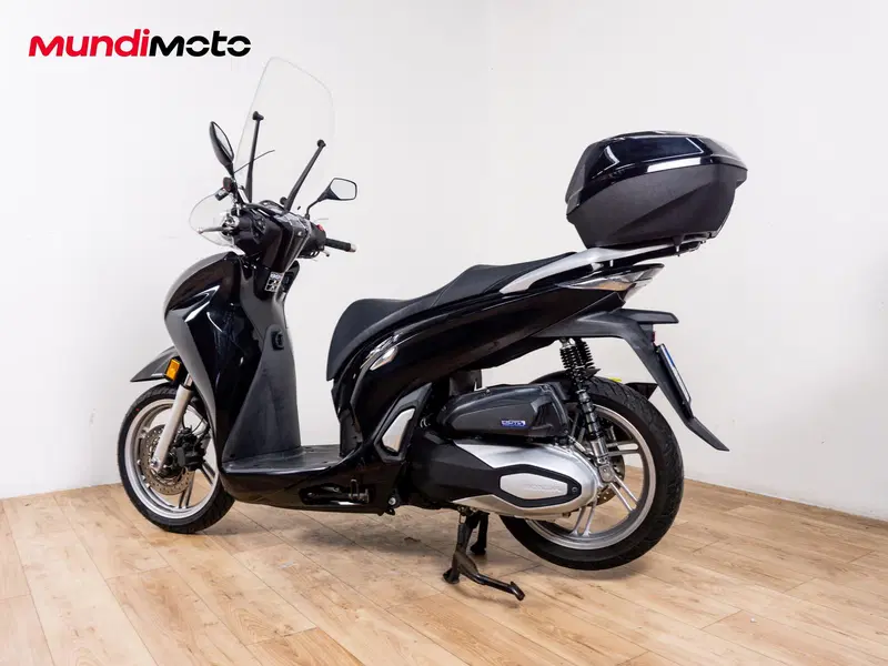 Honda SH 350i Sport (2025 - 26) (7)