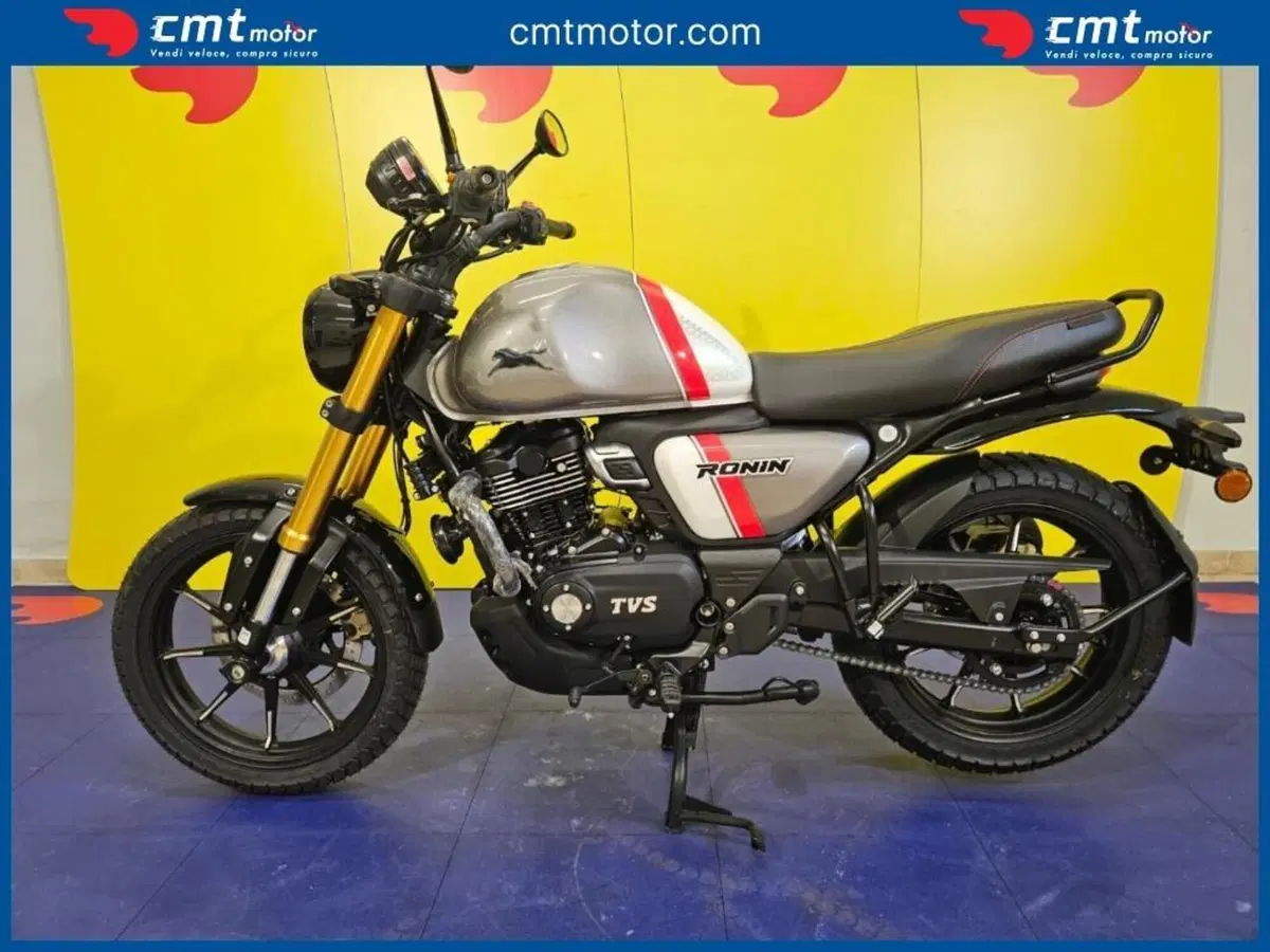 TVS Motor Ronin 250 (2024 - 26) (4)