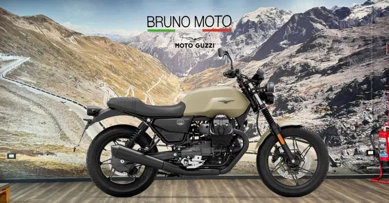 Moto Guzzi V7 Stone (2025 - 26)