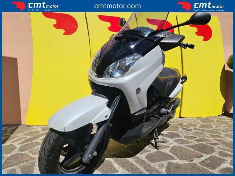 Yamaha X-Max 250 (2007 - 09) (2)