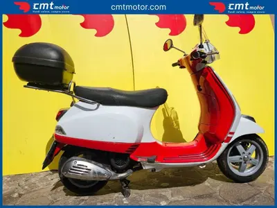 Vespa LX 125 (2005 - 11) usata