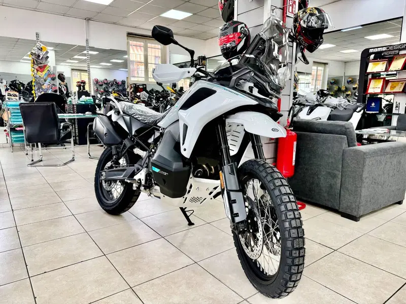 CFMOTO 1000MT-X Low Seat (2026) (3)