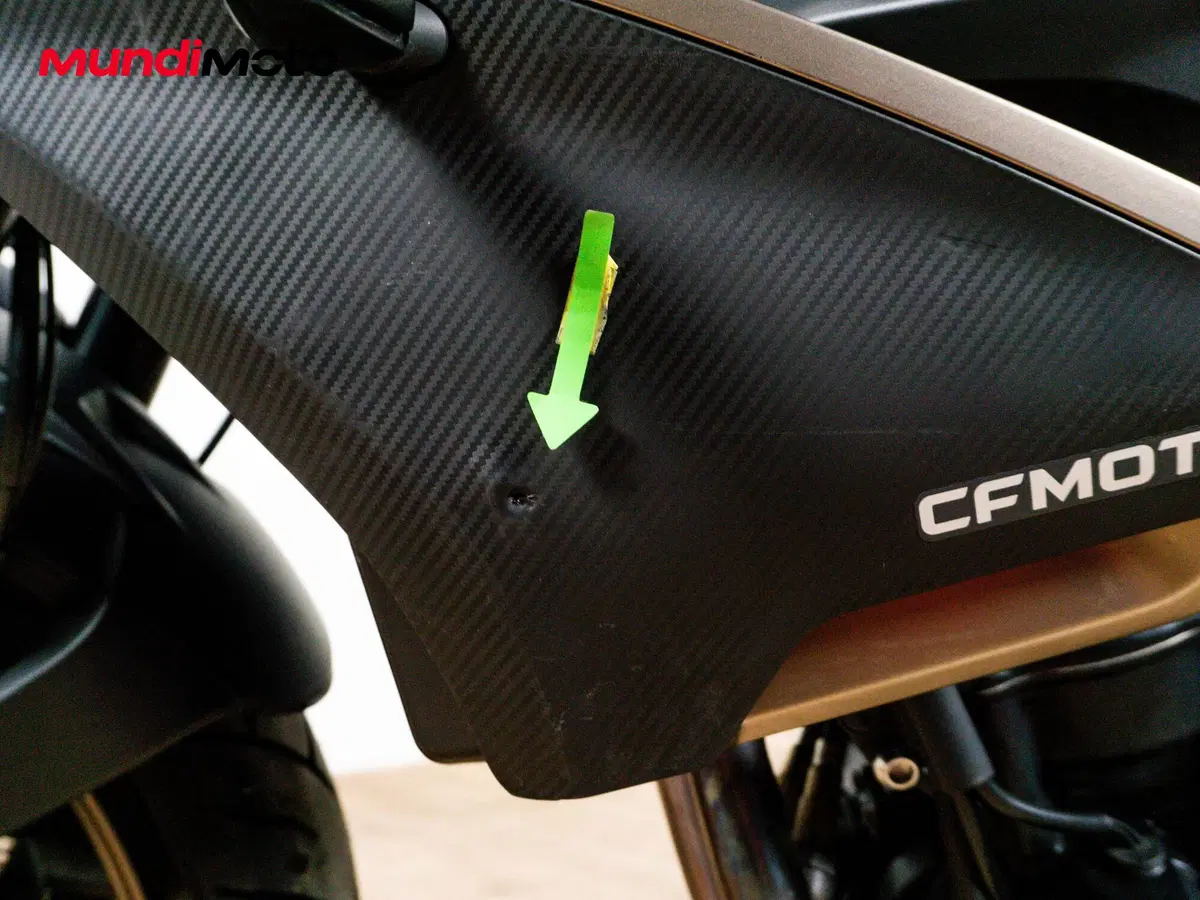 CFMOTO 800NK Sport (2023 - 26) (17)