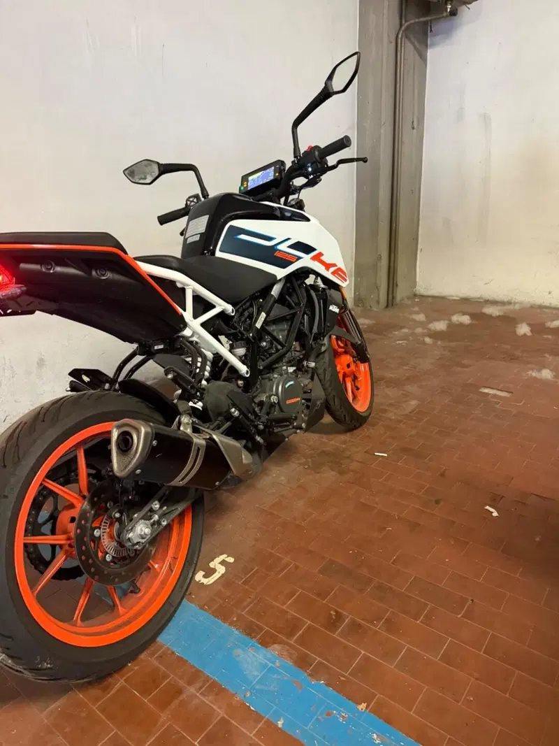 KTM 125 Duke (2021 - 23)