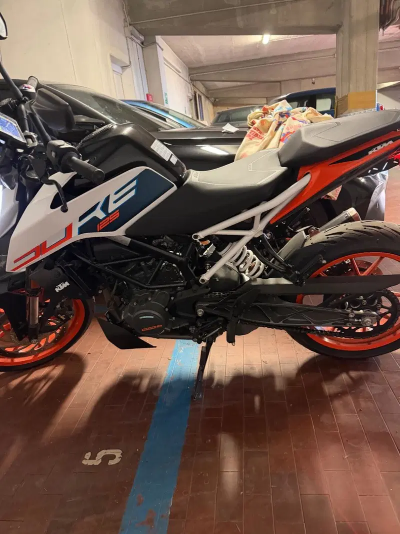 KTM 125 Duke (2021 - 23) (5)