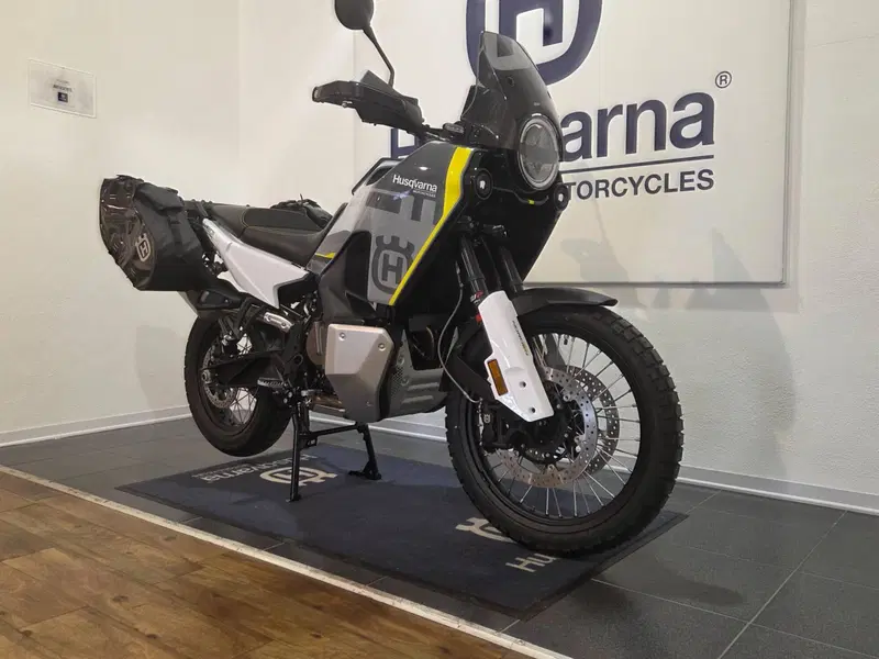 Husqvarna Norden 901 (2022 - 26) (2)