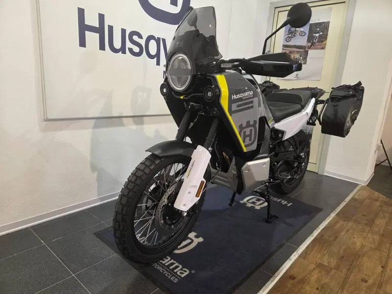 Husqvarna Norden 901 (2022 - 26) (8)