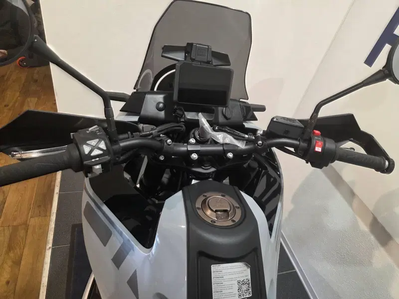 Husqvarna Norden 901 (2022 - 26) (10)