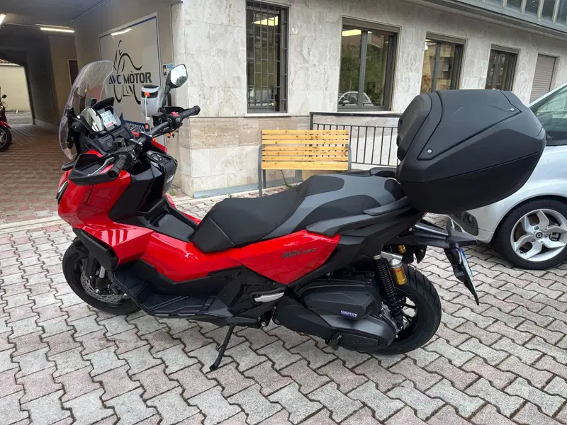 Honda ADV 350 (2025 - 26) (4)