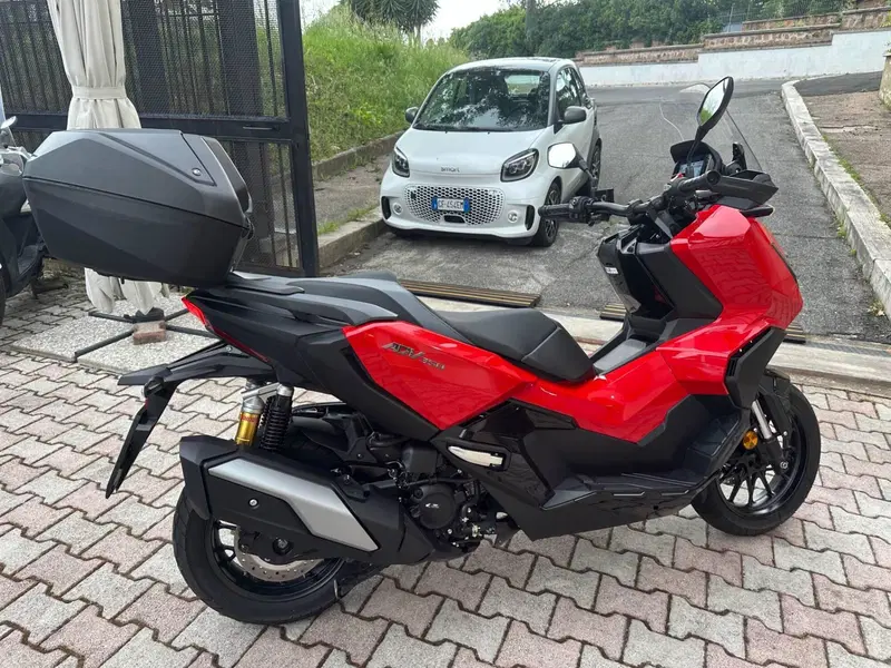 Honda ADV 350 (2025 - 26) (6)