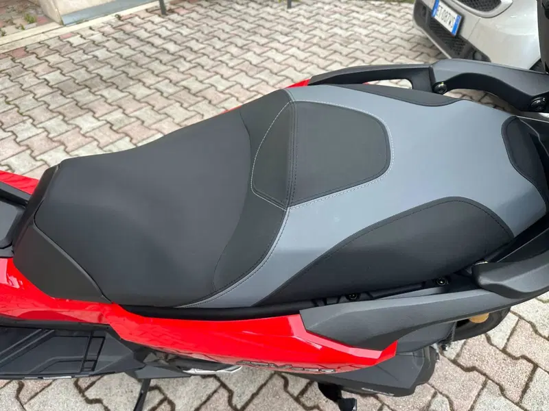 Honda ADV 350 (2025 - 26) (8)