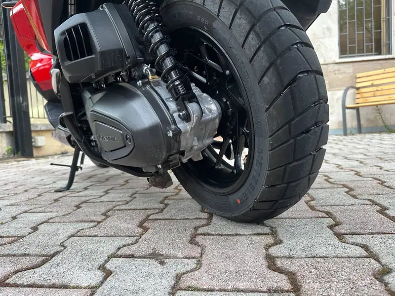 Honda ADV 350 (2025 - 26) (9)