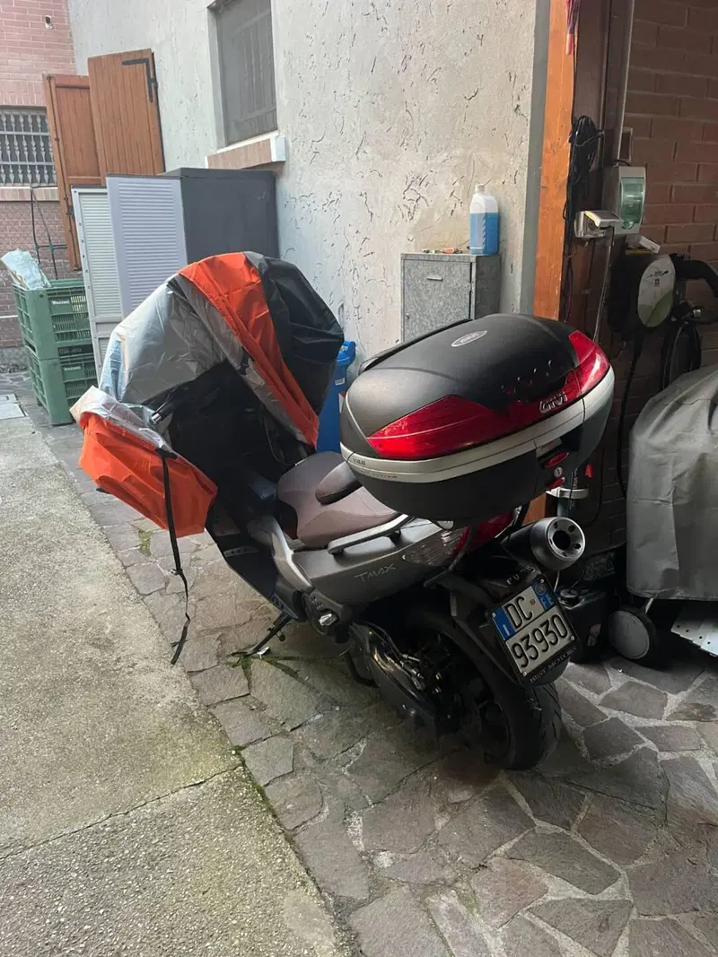 Yamaha T-Max 500 (2008 - 12) (9)