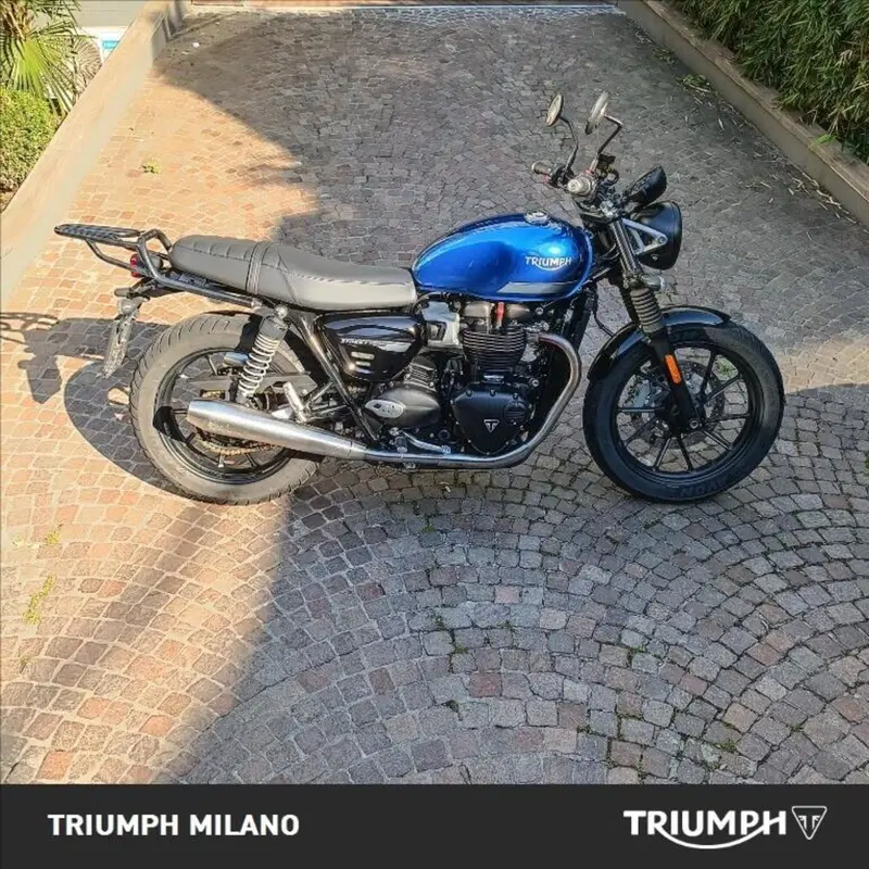 Triumph Street Twin 900 (2021 - 22)