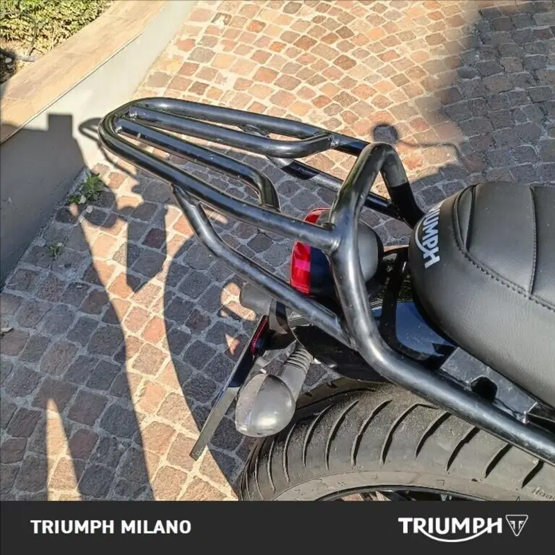 Triumph Street Twin 900 (2021 - 22) (4)