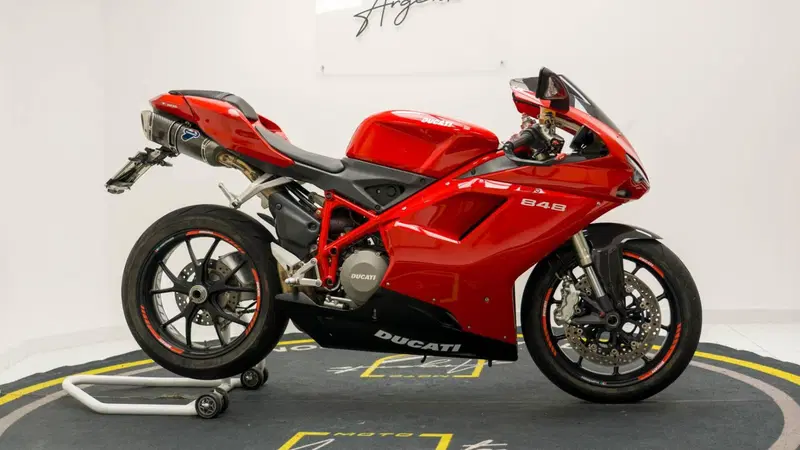 Ducati 848 (2007 - 13) (2)