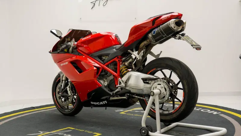 Ducati 848 (2007 - 13) (5)
